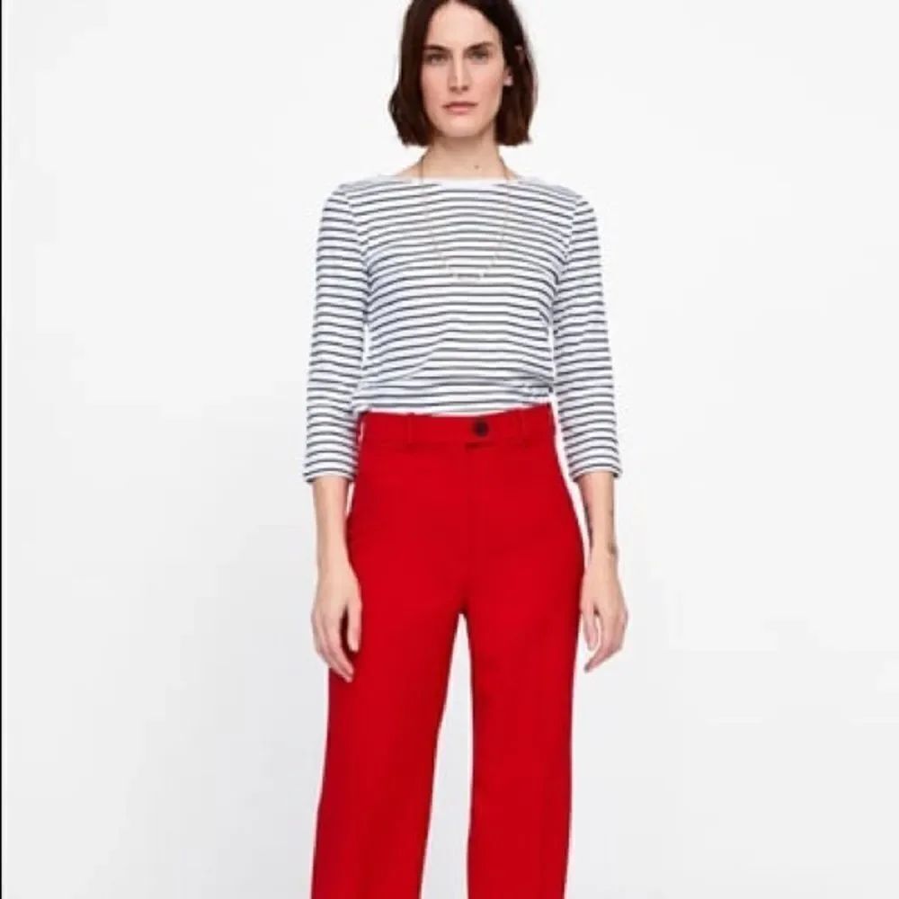 ✨ZARA BASIC T-SHIRT✨